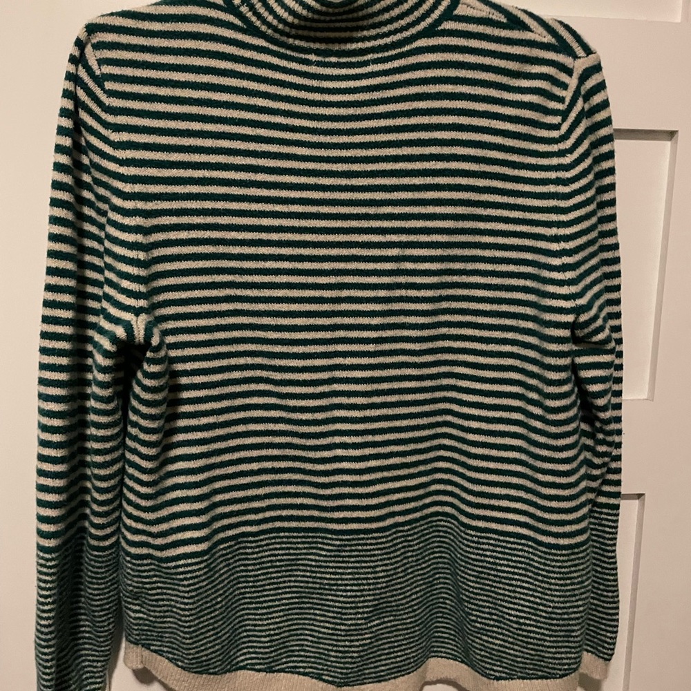 Liz Claiborne Green and White Striped Sweater